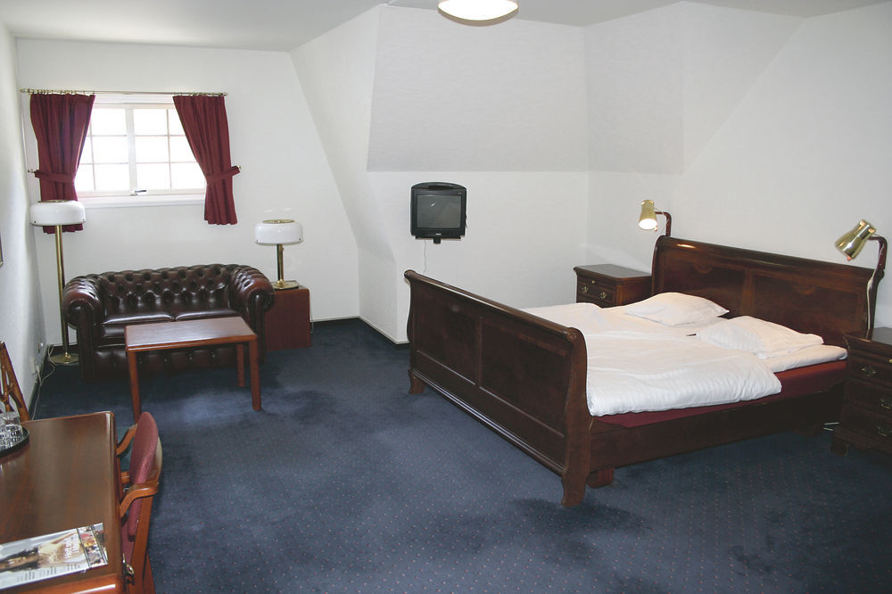 Rasta Lilla Edet Motel Kültér fotó